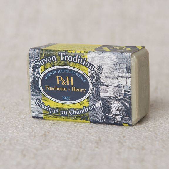savonnette à l'huile d'olive parfum AMANDE DOUCE proche d'Aix-en-Provence